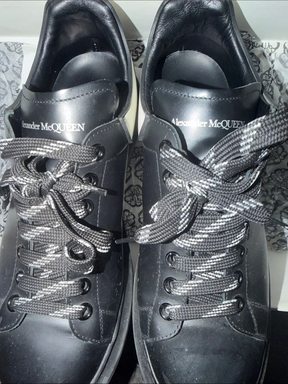 Alexander McQueen alexander mcqueen